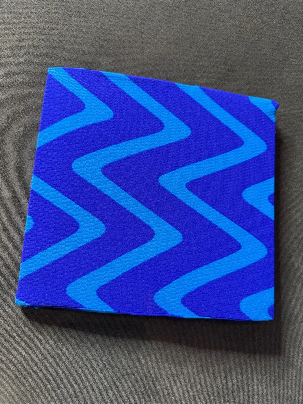 Book Looks vintage stretchable
